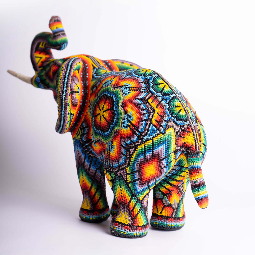 Elephant Arte Huichol | Arte Huichol | Ikal Cultura LLC