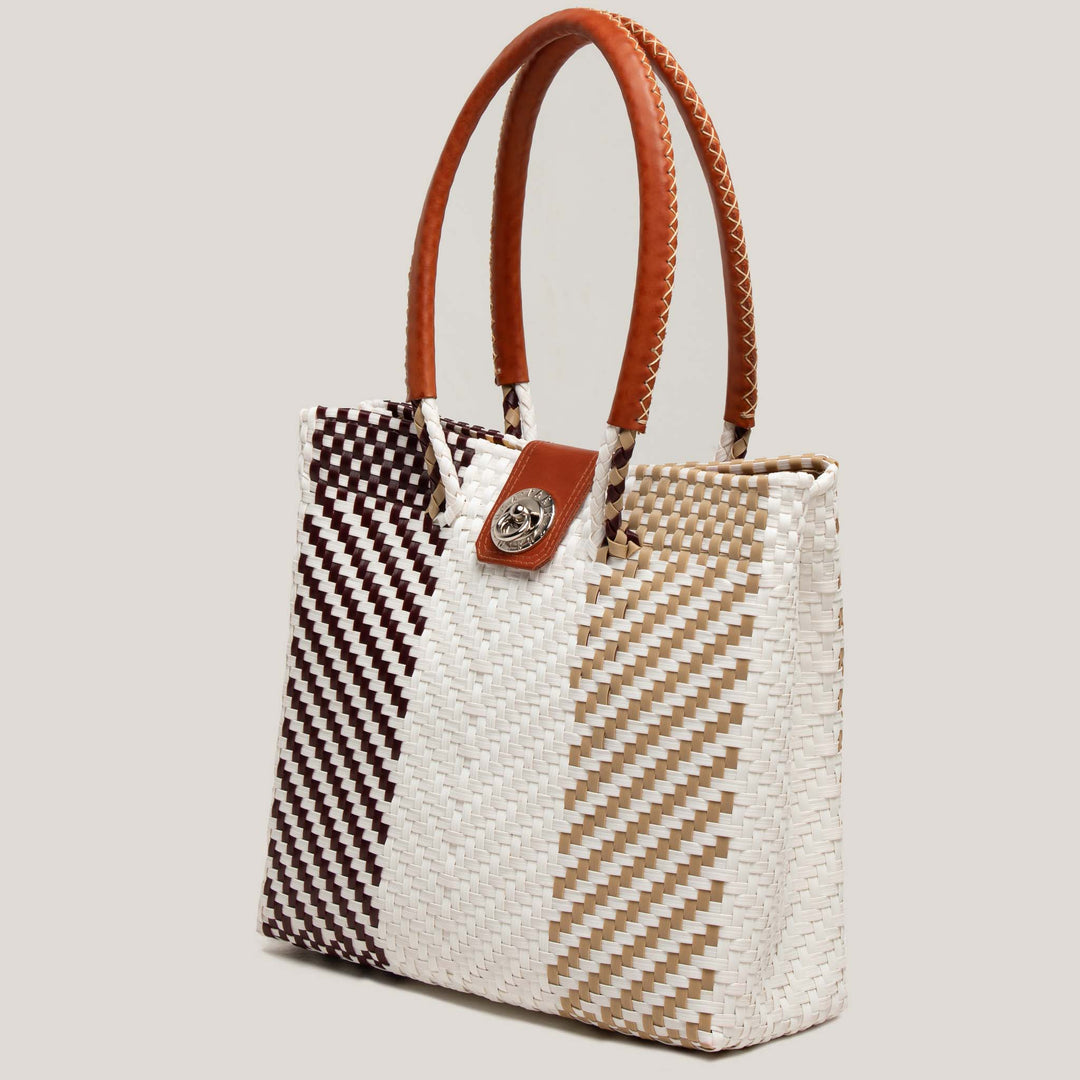 White & Beige Bloom Handbag | Bloom Handbag | Ikal Cultura LLC