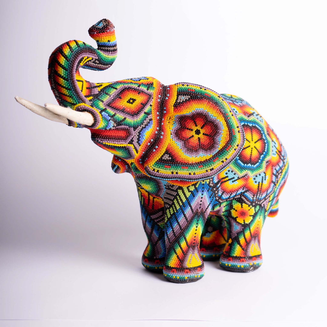 Elephant Arte Huichol | Arte Huichol | Ikal Cultura LLC